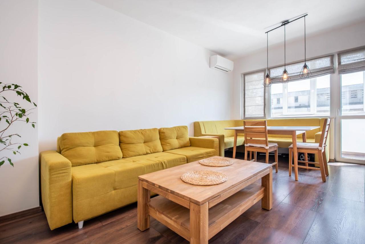 Cosy Apartment In Central Varna Exterior photo