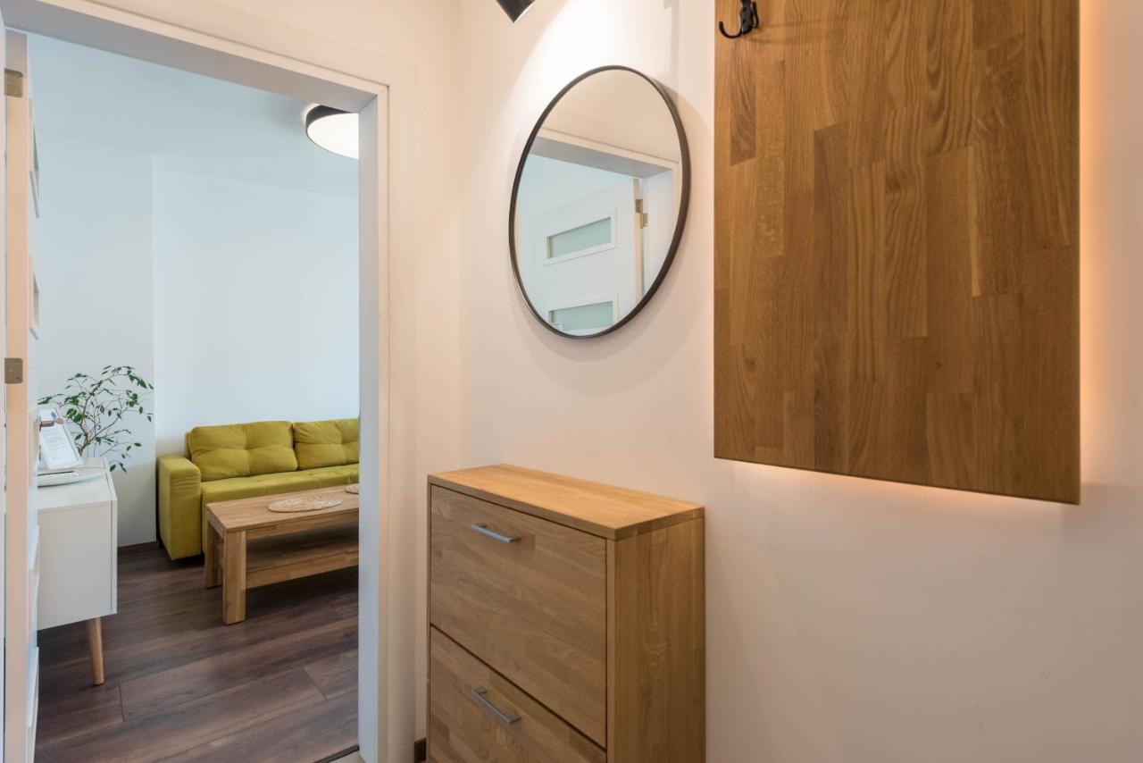 Cosy Apartment In Central Varna Exterior photo