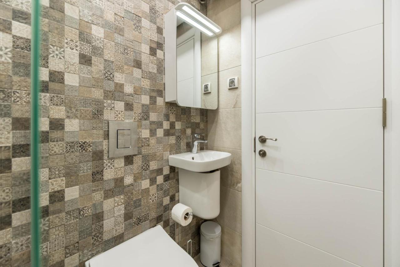 Cosy Apartment In Central Varna Exterior photo